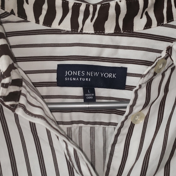 Jones New York signature top - Picture 2 of 9